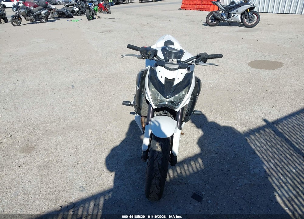 2016 KAWASAKI ZR800 B VIN: JKBZRCB18GDA18214