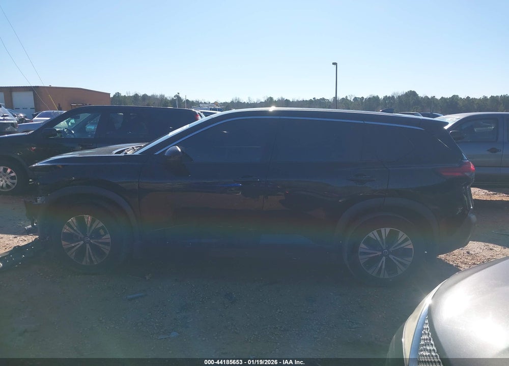 2021 NISSAN ROGUE SV FWD VIN: 5N1AT3BA6MC825009