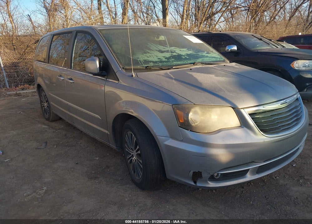 2014 CHRYSLER TOWN & COUNTRY S VIN: 2C4RC1HG0ER132520