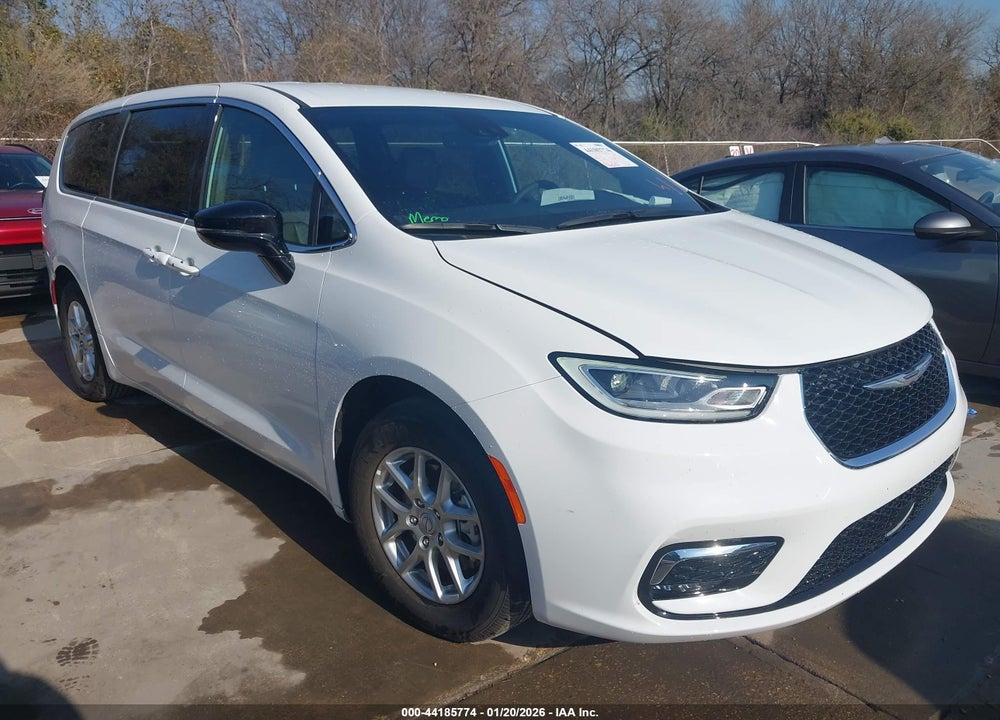 2026 CHRYSLER PACIFICA SELECT VIN: 2C4RC1BG2TR186326
