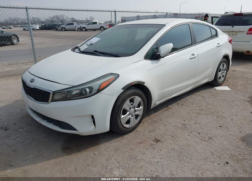 2017 KIA FORTE LX VIN: 3KPFK4A71HE025743