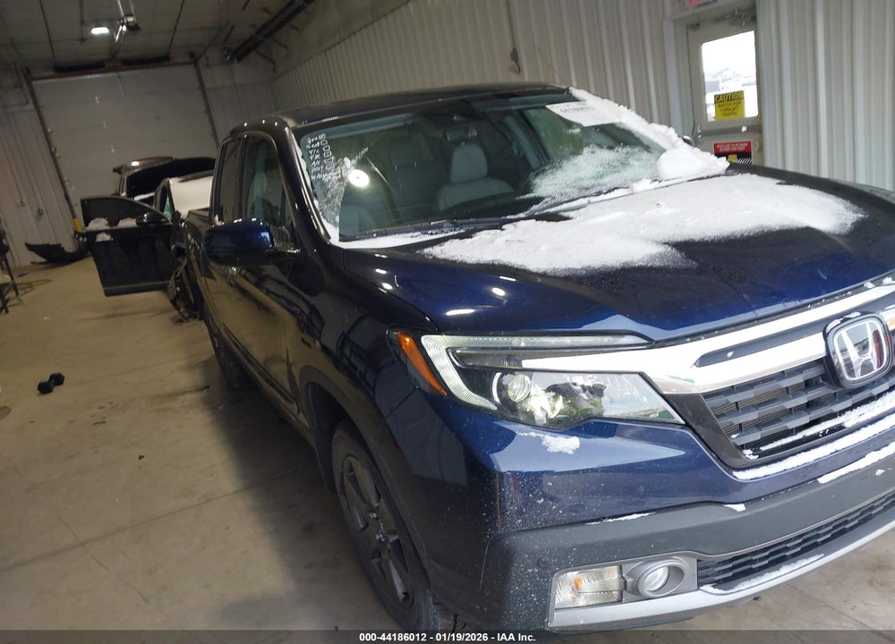 2020 HONDA RIDGELINE RTL-E VIN: 5FPYK3F75LB002973