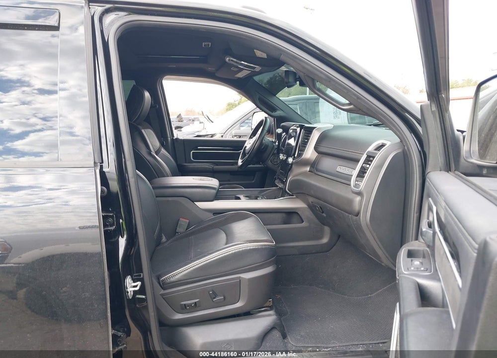 2020 RAM 2500 LAIE  4X4 6'4 BOX VIN: 3C6UR5NL8LG192251