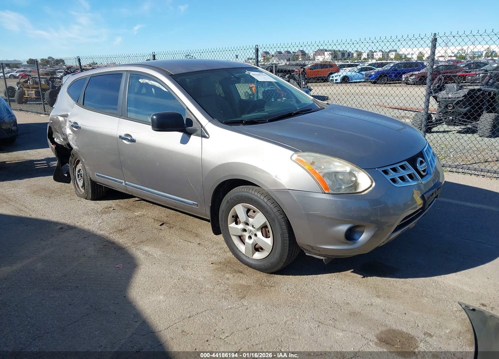 2013 NISSAN ROGUE S VIN: JN8AS5MT0DW015136