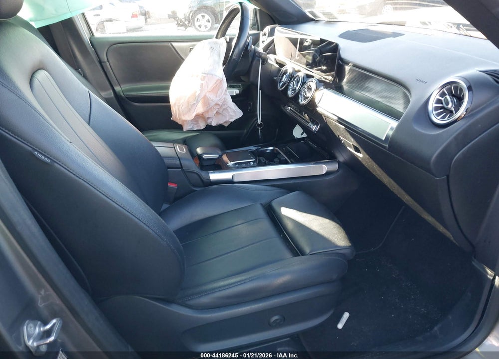 2021 MERCEDES-BENZ GLB 250 4MATIC VIN: W1N4M4HB1MW141187