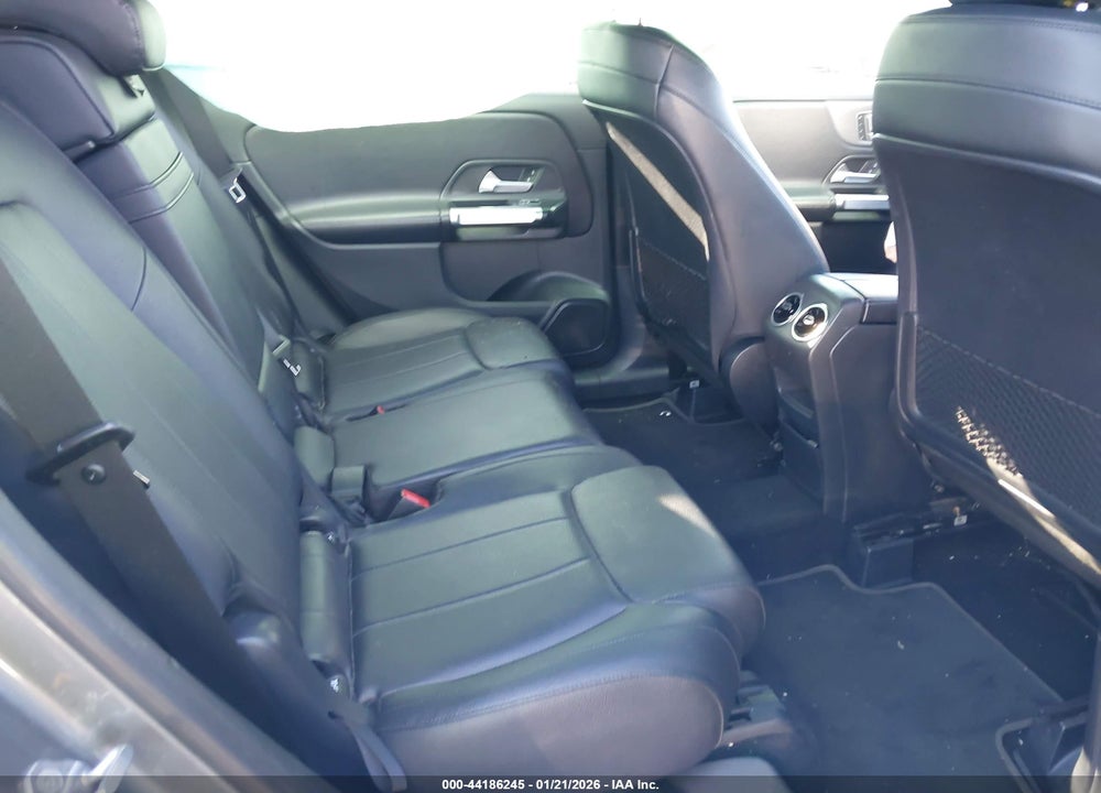 2021 MERCEDES-BENZ GLB 250 4MATIC VIN: W1N4M4HB1MW141187
