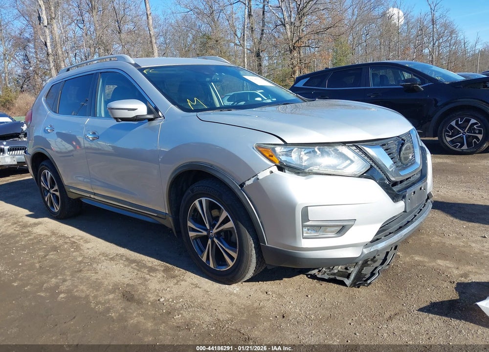 2018 NISSAN ROGUE SL VIN: 5N1AT2MV2JC802509