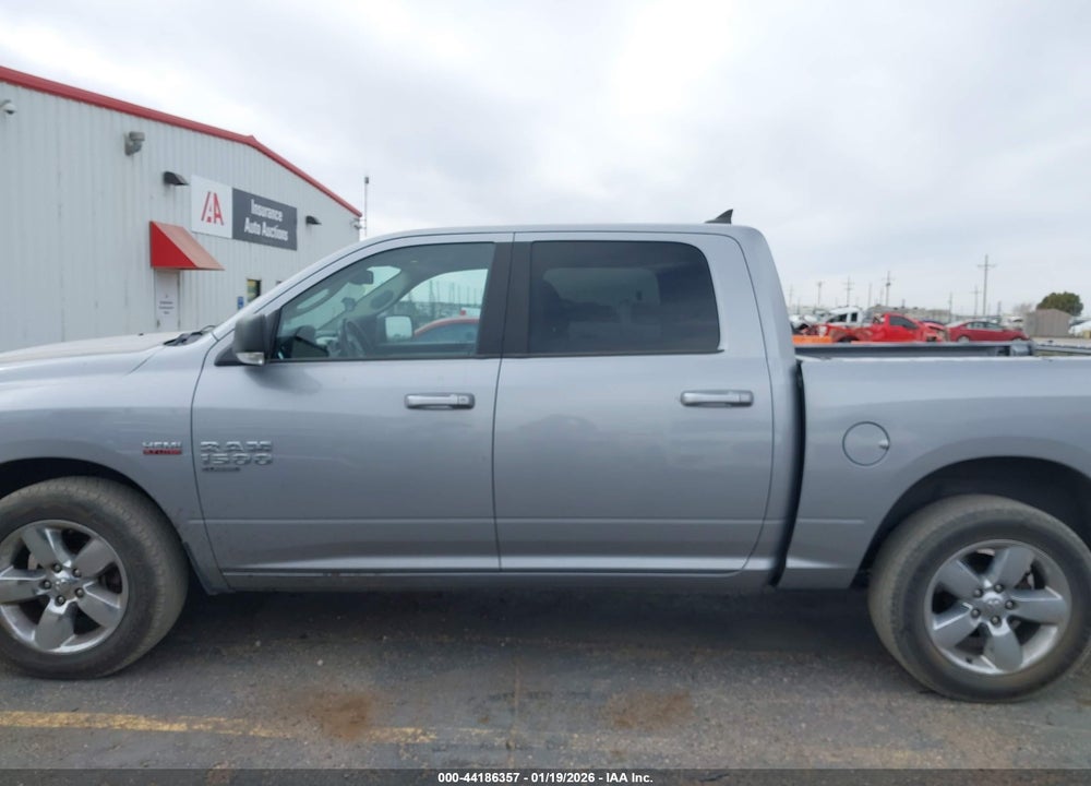 2019 RAM 1500 CLASSIC BIG HORN  4X4 5'7 BOX VIN: 1C6RR7LT6KS707906