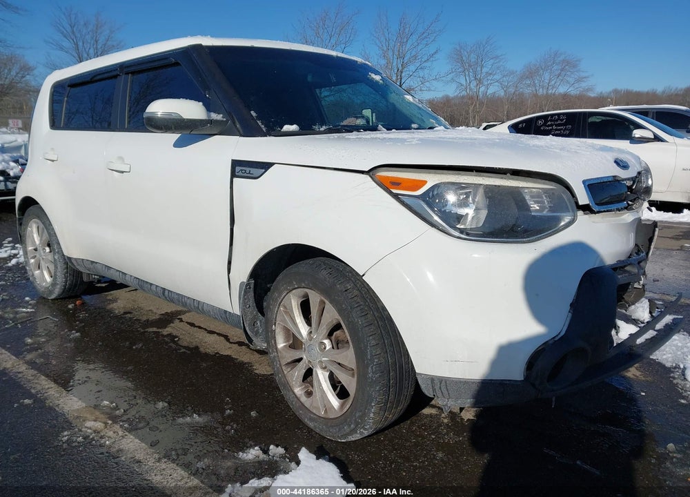 2014 KIA SOUL + VIN: KNDJP3A59E7082840