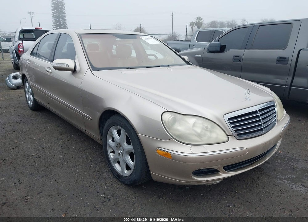 2004 MERCEDES-BENZ S 500 4MATIC VIN: WDBNG84J44A411175