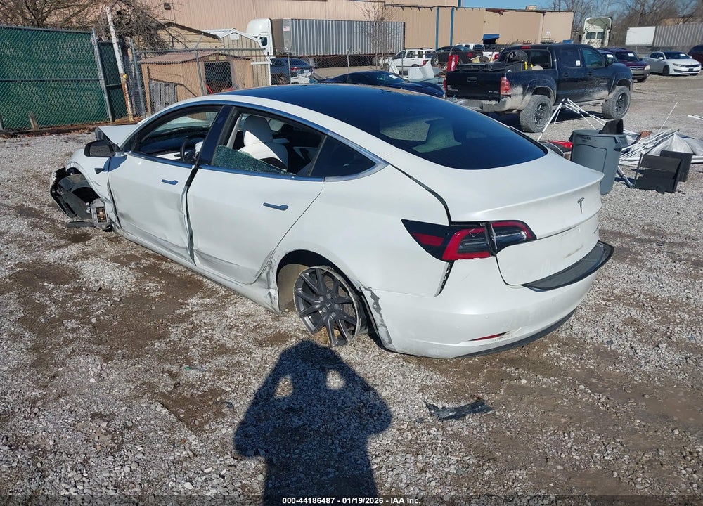 2020 TESLA MODEL 3 LONG RANGE DUAL MOTOR ALL-WHEEL DRIVE VIN: 5YJ3E1EB3LF639820