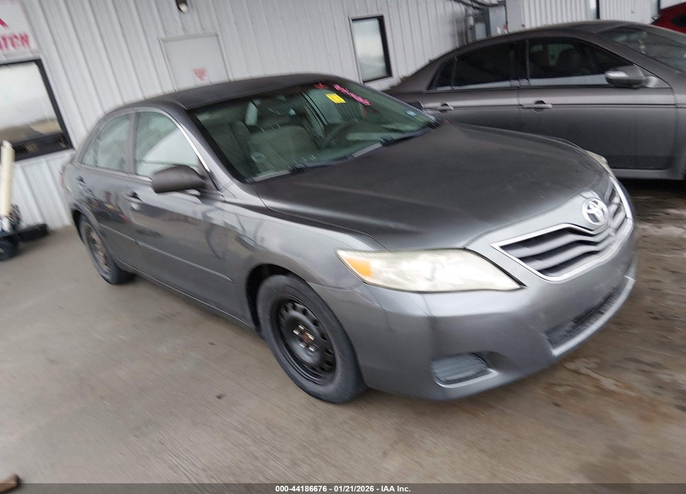 2011 TOYOTA CAMRY LE V6 VIN: 4T1BK3EK2BU624615