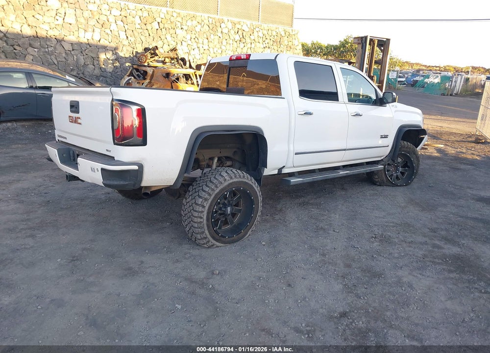 2018 GMC SIERRA 1500 SLT VIN: 3GTU2NEC0JG181626
