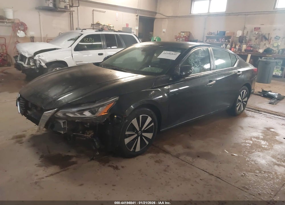 2022 NISSAN ALTIMA SV FWD VIN: 1N4BL4DV0NN393446