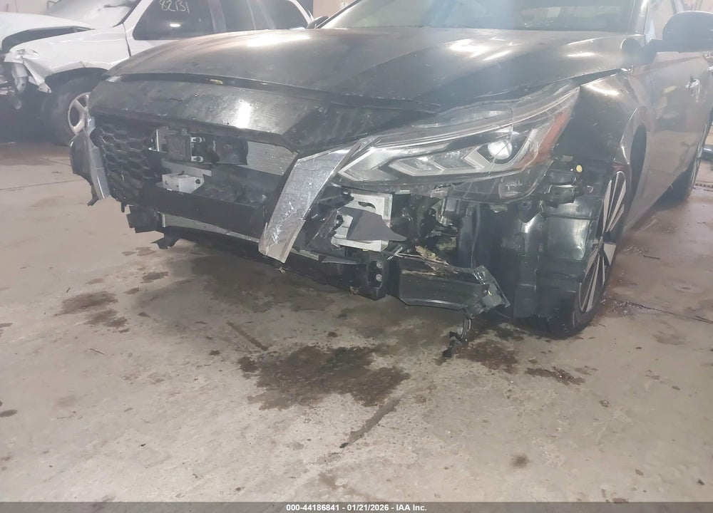 2022 NISSAN ALTIMA SV FWD VIN: 1N4BL4DV0NN393446
