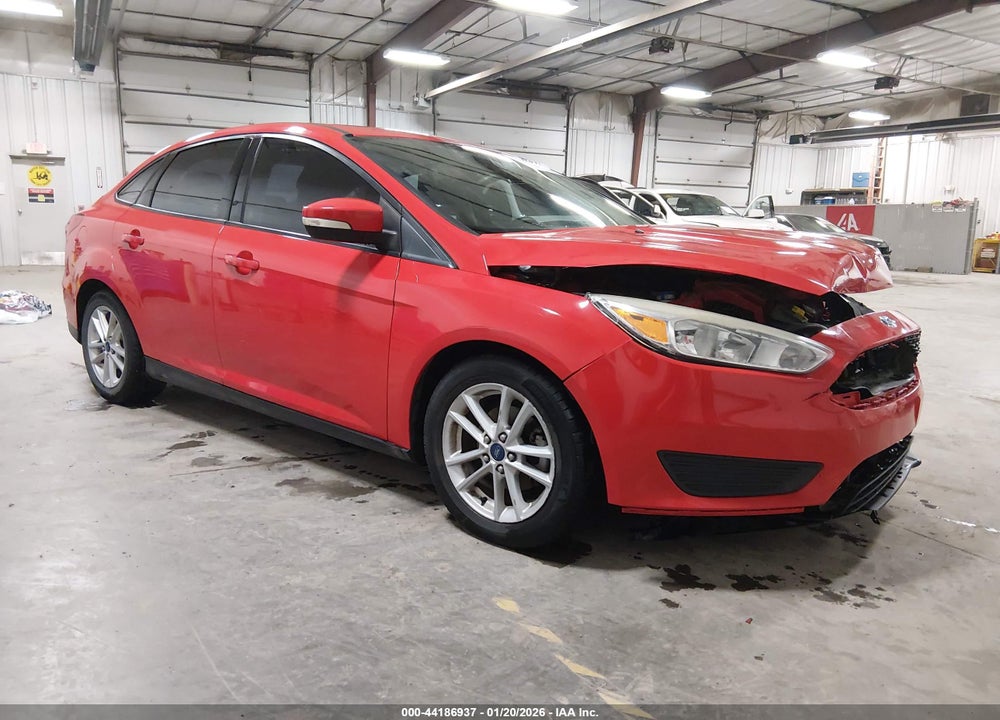 2015 FORD FOCUS SE VIN: 1FADP3F23FL334916