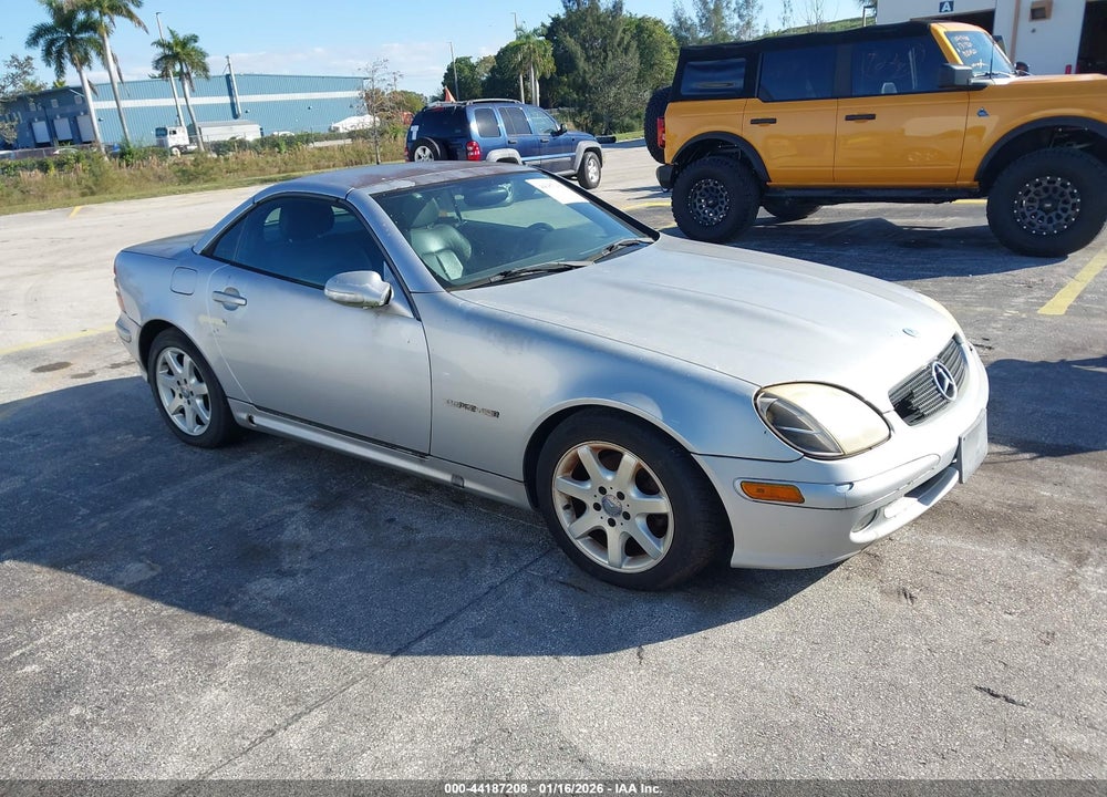 2002 MERCEDES-BENZ SLK 230 KOMPRESSOR VIN: WDBKK49F22F245284