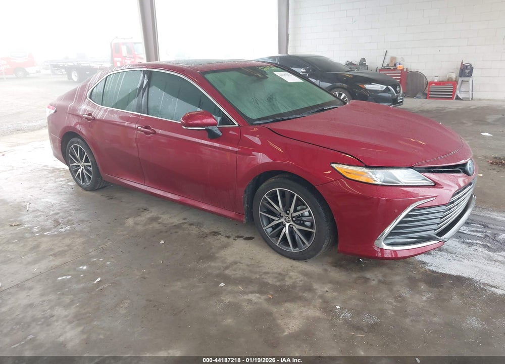 2022 TOYOTA CAMRY XLE HYBRID VIN: 4T1F31AK3NU575700