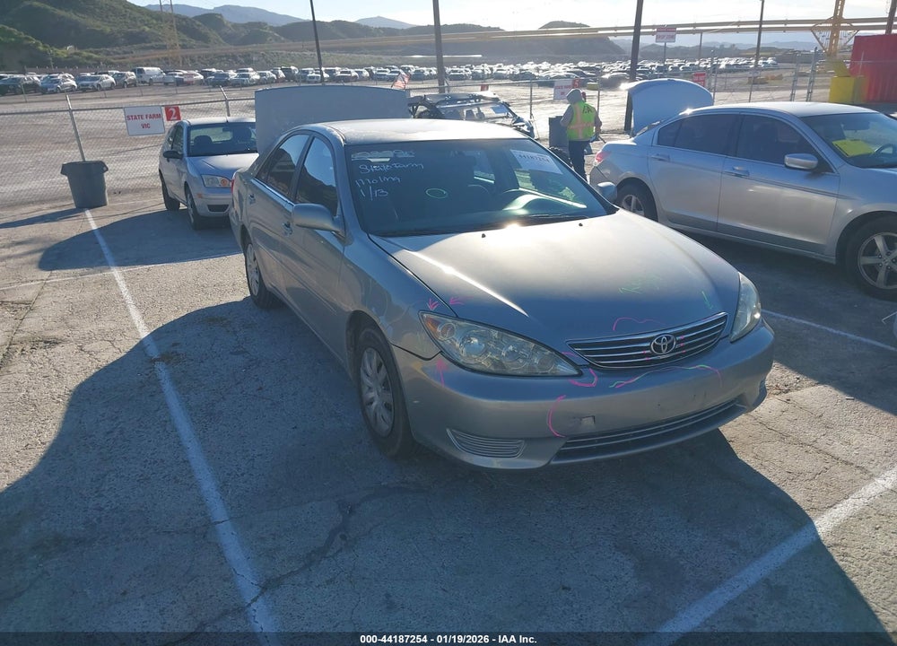 2006 TOYOTA CAMRY LE VIN: 4T1BE32K56U706162