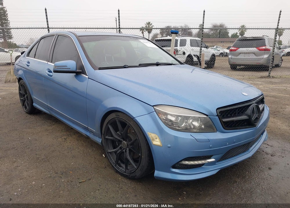 2011 MERCEDES-BENZ C 300 SPORT VIN: WDDGF5EB8BR164895