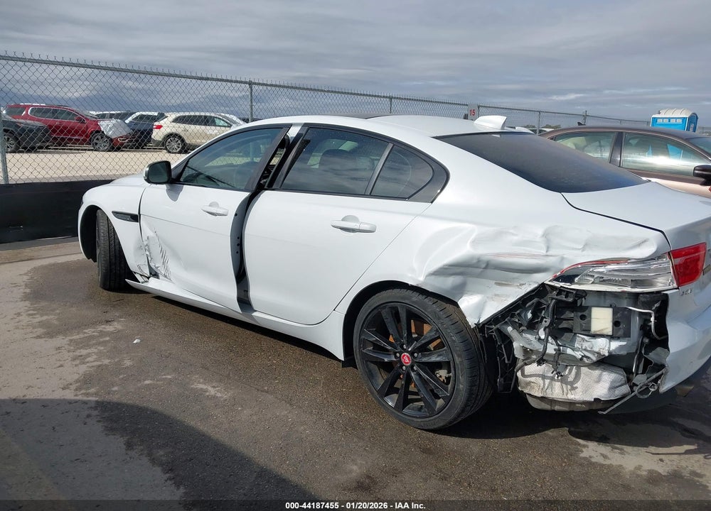 2017 JAGUAR XE 35T PRESTIGE VIN: SAJAE4BVXHA961749