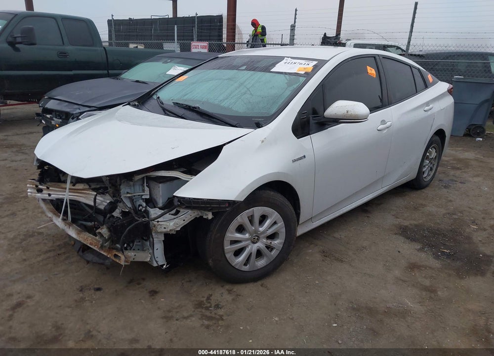 2021 TOYOTA PRIUS LE VIN: JTDKAMFU8M3130877