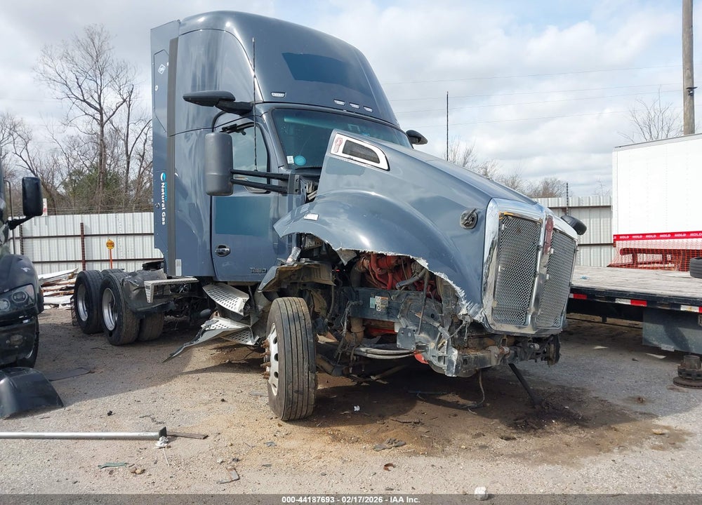 2022 KENWORTH T680 VIN: 1NKYD39X8NJ494343