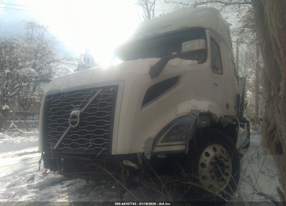 2020 VOLVO VNL VIN: 4V4NC9EH1LN244705