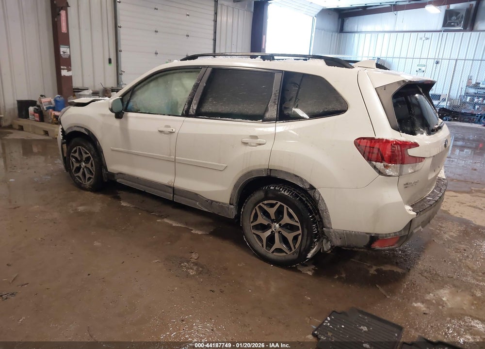 2019 SUBARU FORESTER PREMIUM VIN: JF2SKAGC7KH419090