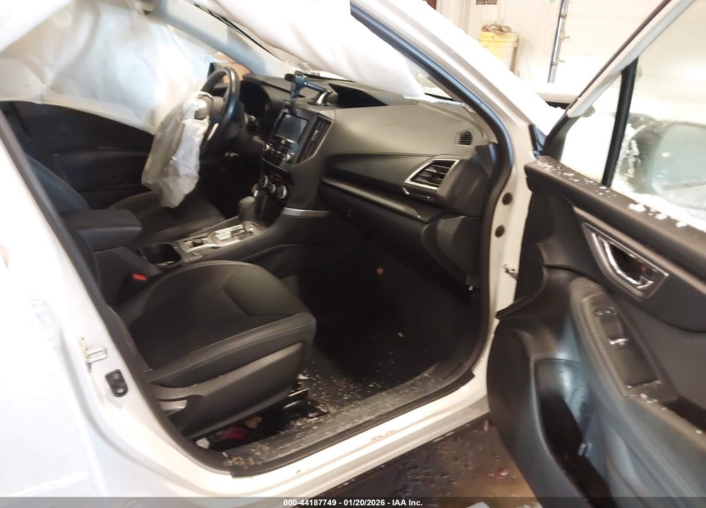 2019 SUBARU FORESTER PREMIUM VIN: JF2SKAGC7KH419090