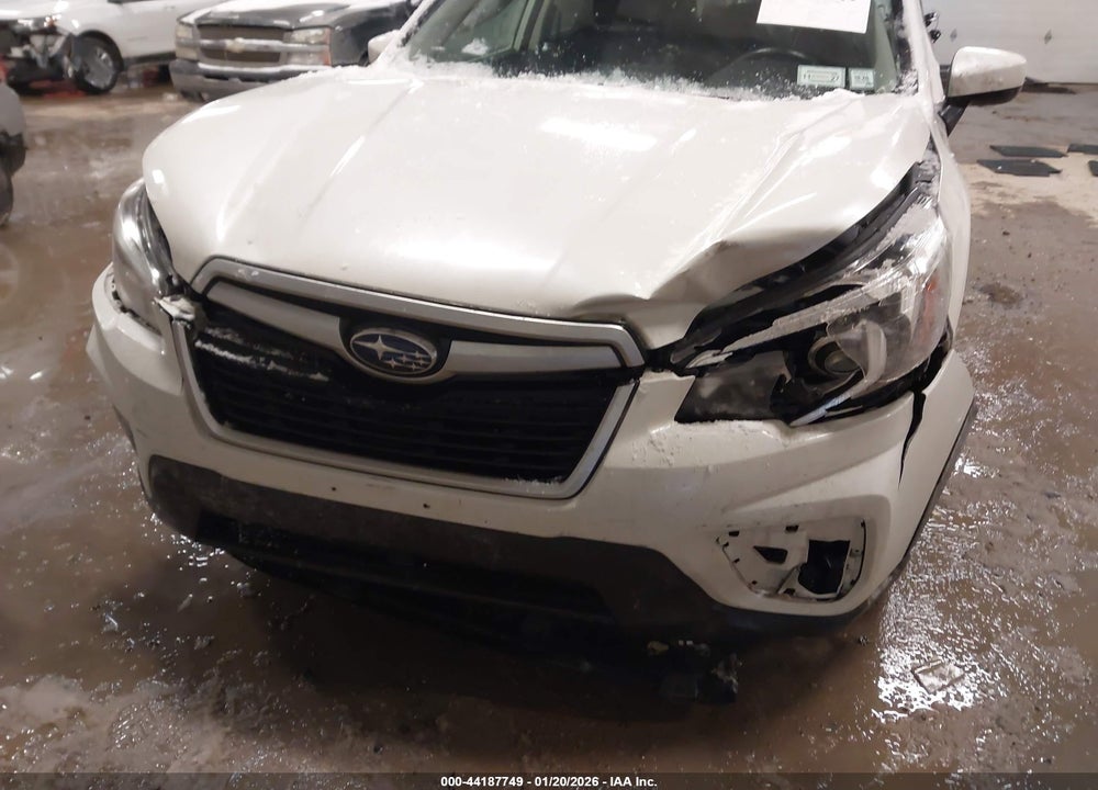2019 SUBARU FORESTER PREMIUM VIN: JF2SKAGC7KH419090