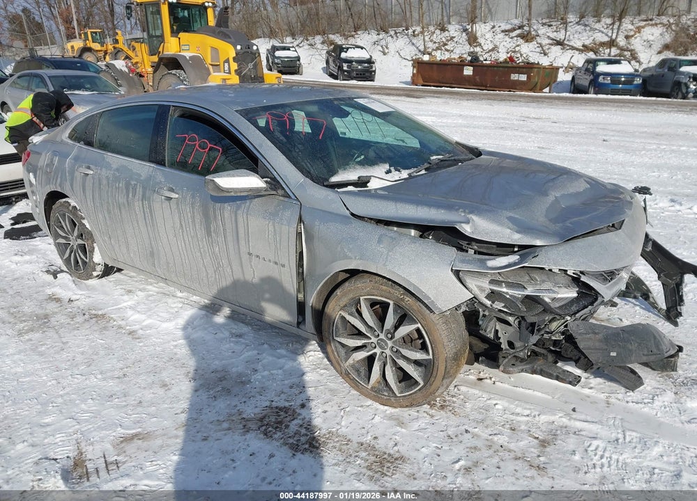 2020 CHEVROLET MALIBU FWD RS VIN: 1G1ZG5ST3LF139413