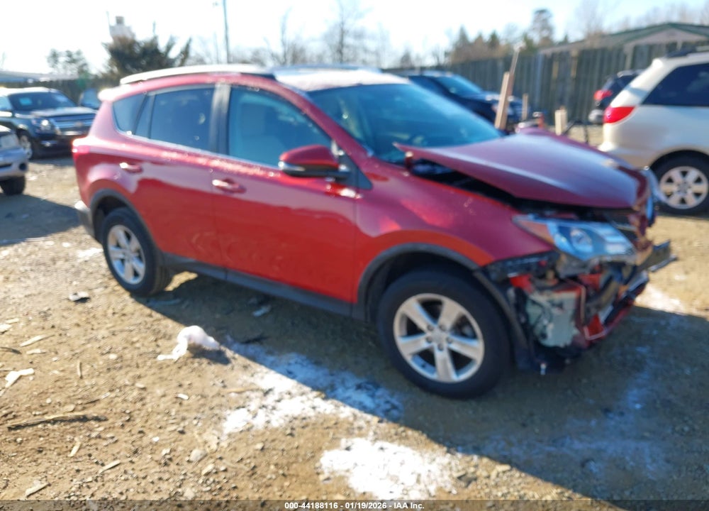 2013 TOYOTA RAV4 XLE VIN: 2T3RFREV0DW012052