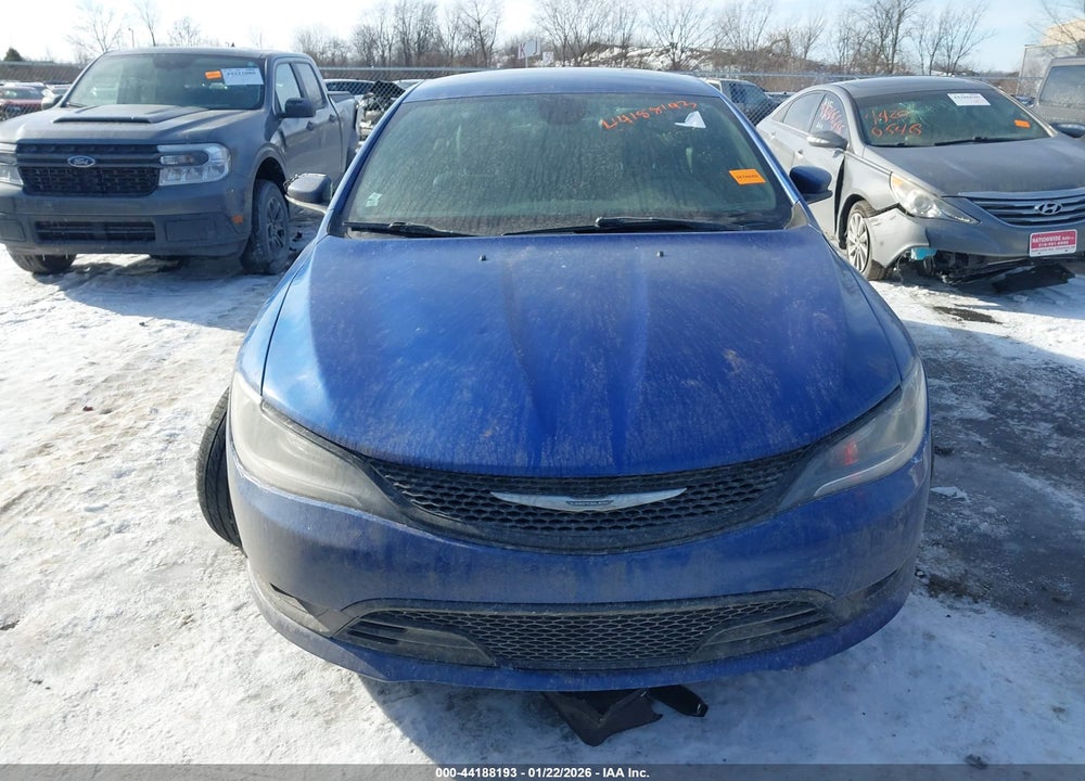 2016 CHRYSLER 200 S VIN: 1C3CCCBB2GN129864