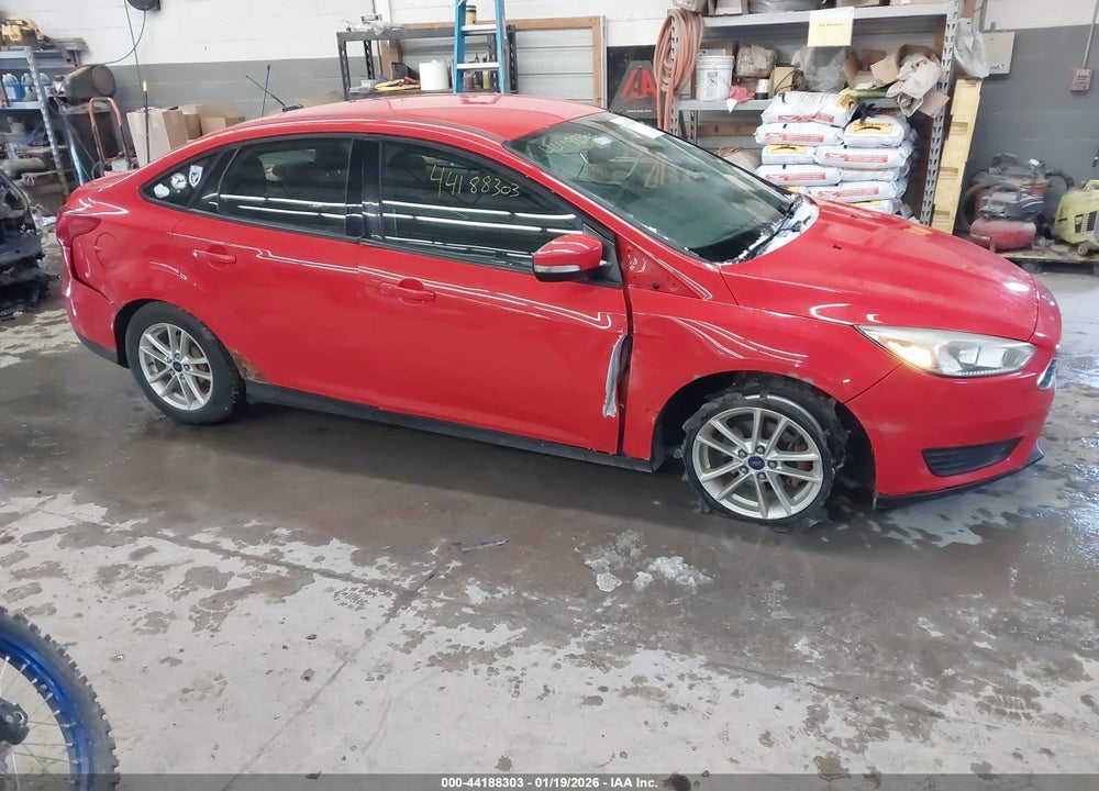 2017 FORD FOCUS SE VIN: 1FADP3F26HL221979