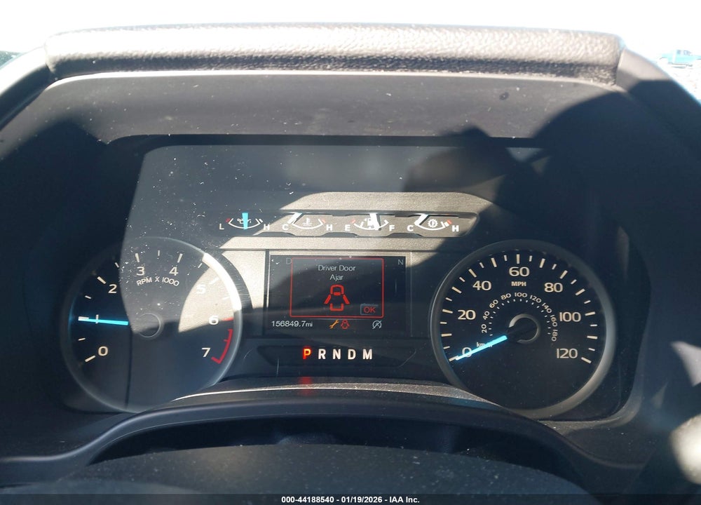 2018 FORD F-150 XLT VIN: 1FTFW1E58JFA49111