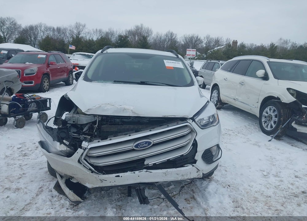 2018 FORD ESCAPE SE VIN: 1FMCU9GDXJUD41782