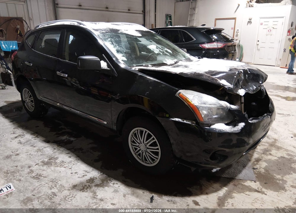 2015 NISSAN ROGUE SELECT S VIN: JN8AS5MV4FW751226