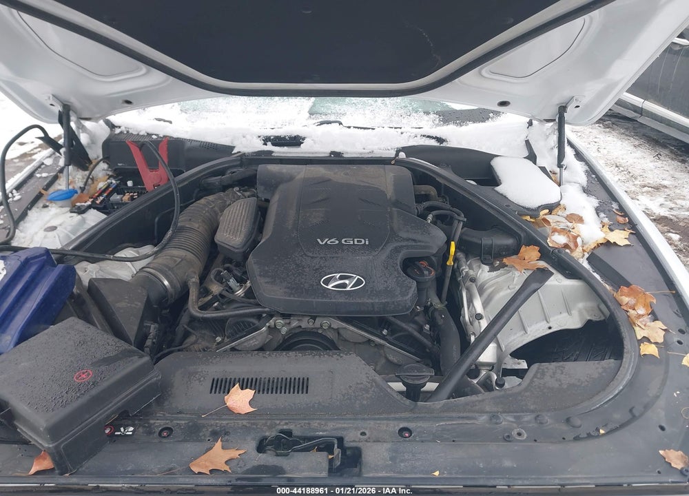 2016 HYUNDAI GENESIS 3.8 VIN: KMHGN4JE2GU121094