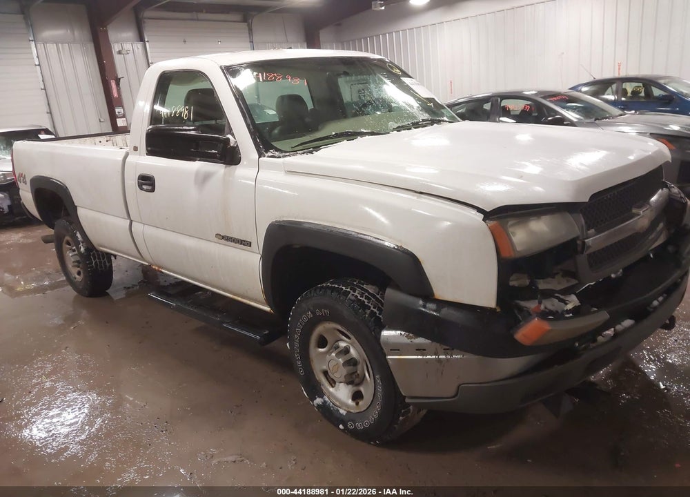 2004 CHEVROLET SILVERADO 2500HD WORK TRUCK VIN: 1GCHK24U04E175184