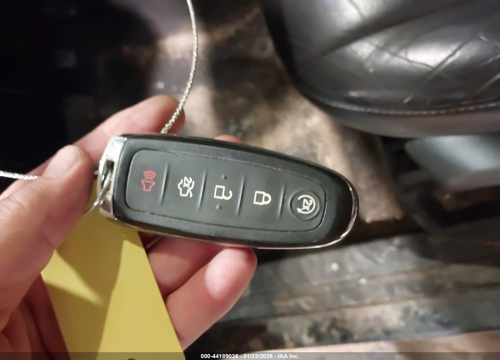 2016 FORD ESCAPE TITANIUM VIN: 1FMCU9J94GUB33880