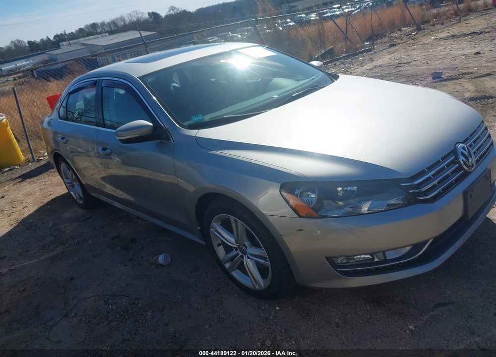 2013 VOLKSWAGEN PASSAT 3.6L V6 SE VIN: 1VWBM7A36DC129344