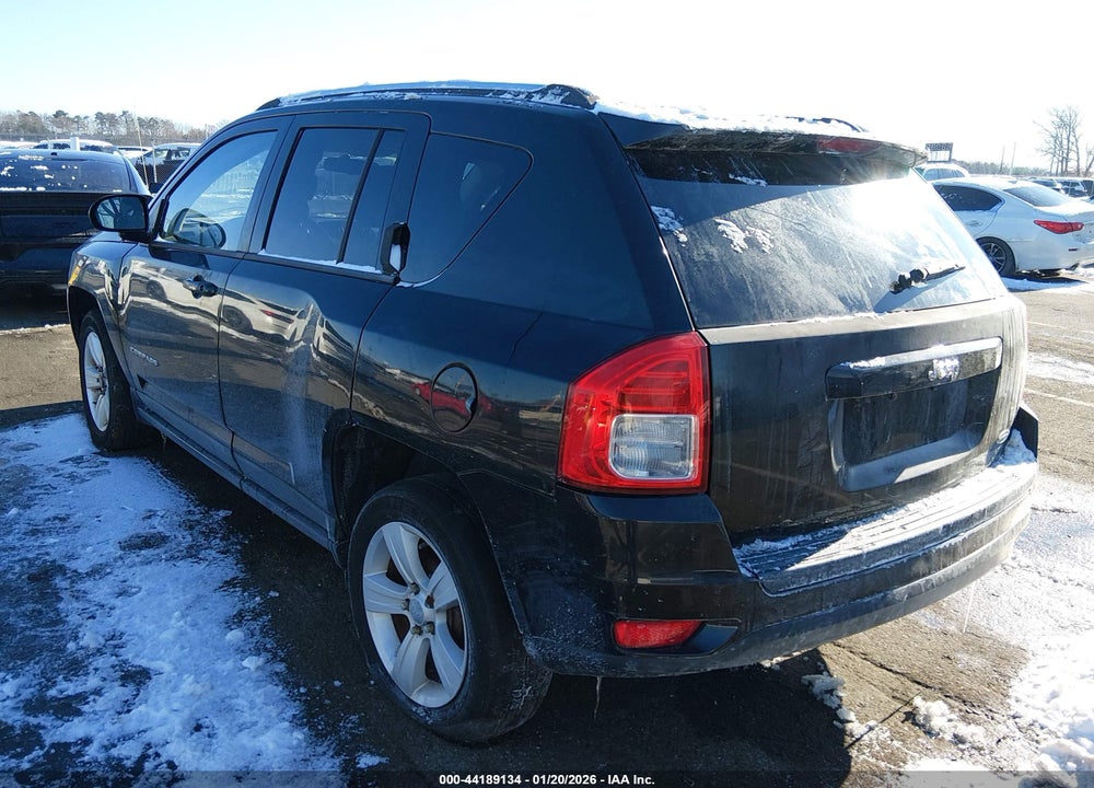 2011 JEEP COMPASS VIN: 1J4NT1FBXBD192190
