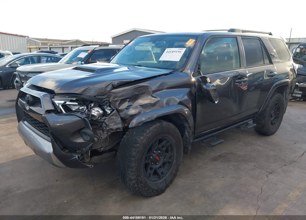 2019 TOYOTA 4RUNNER TRD OFF ROAD PREMIUM VIN: JTEBU5JRXK5725131