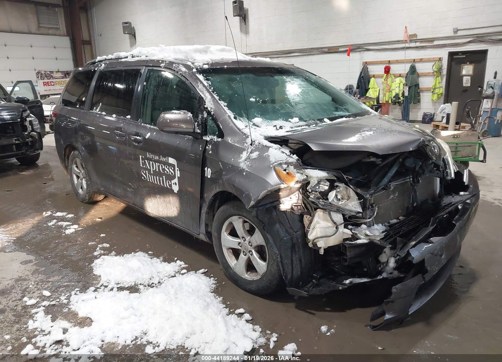 2012 TOYOTA SIENNA LE V6 8 PASSENGER VIN: 5TDKK3DCXCS264045