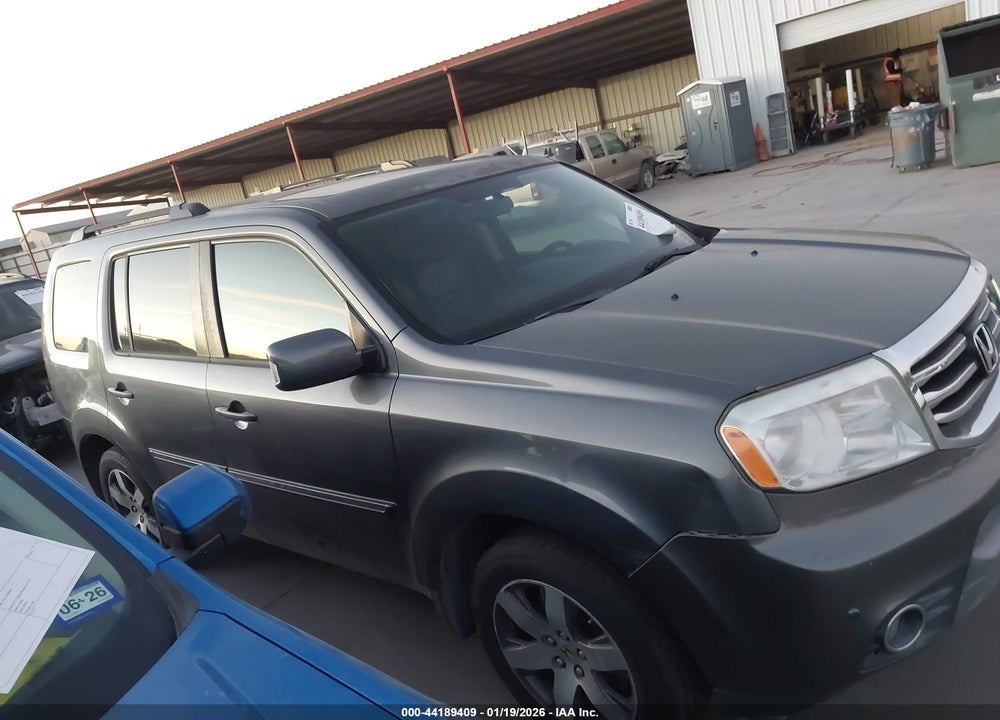 2013 HONDA PILOT TOURING VIN: 5FNYF3H91DB018696