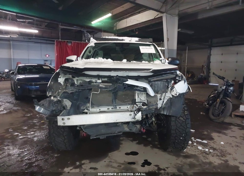 2018 TOYOTA 4RUNNER SR5 PREMIUM VIN: JTEBU5JR7J5589894