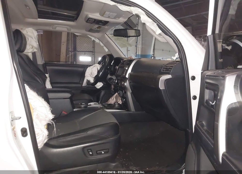 2018 TOYOTA 4RUNNER SR5 PREMIUM VIN: JTEBU5JR7J5589894