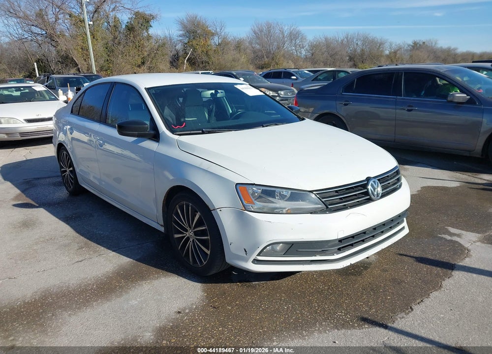 2015 VOLKSWAGEN JETTA 1.8T SPORT VIN: 3VWD17AJ3FM427576