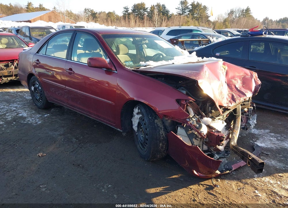 2004 TOYOTA CAMRY XLE VIN: 4T1BE30KX4U273034
